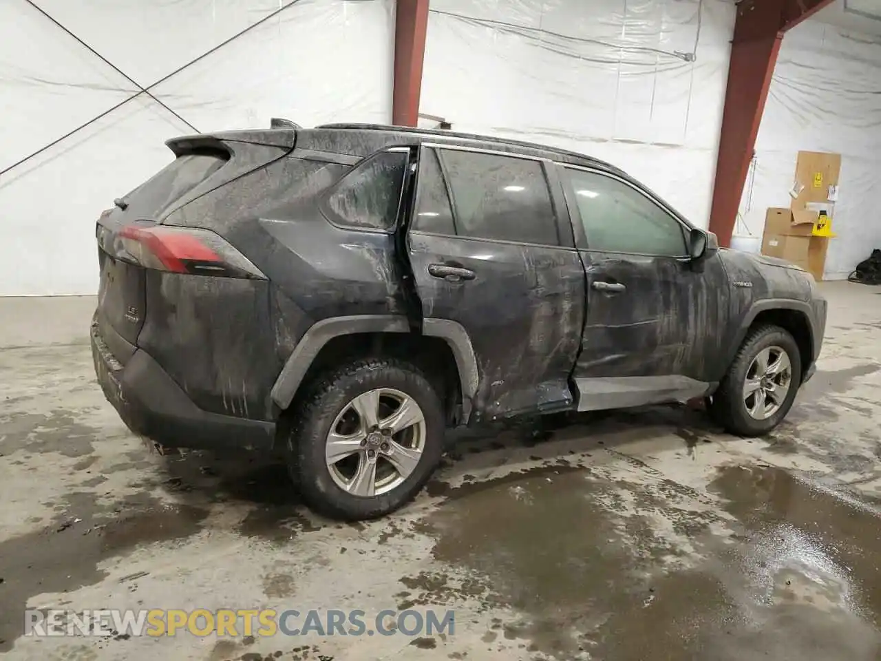 3 Photograph of a damaged car 2T3LWRFV7KW036060 TOYOTA RAV4 2019