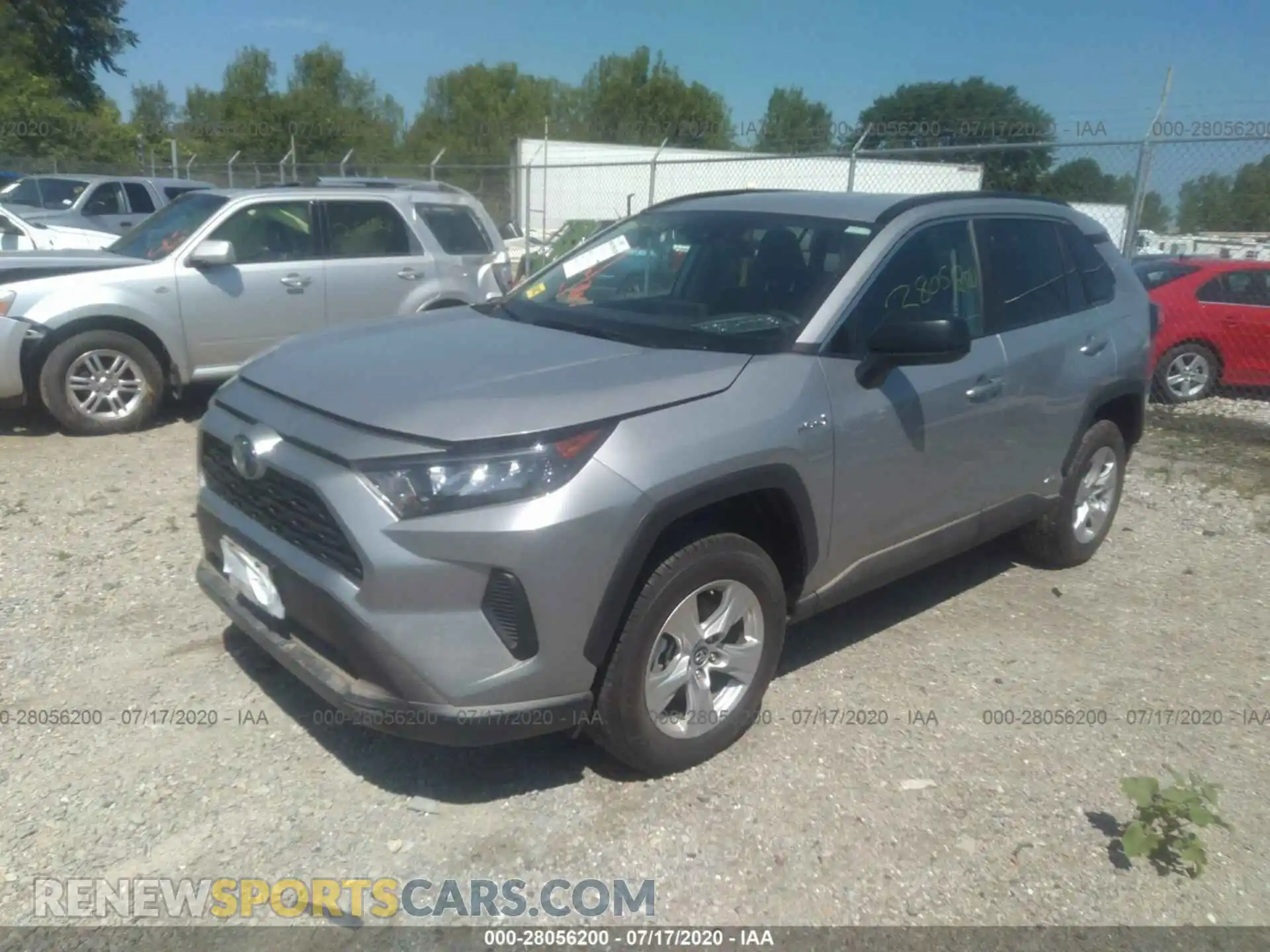 2 Photograph of a damaged car 2T3LWRFV8KW024130 TOYOTA RAV4 2019