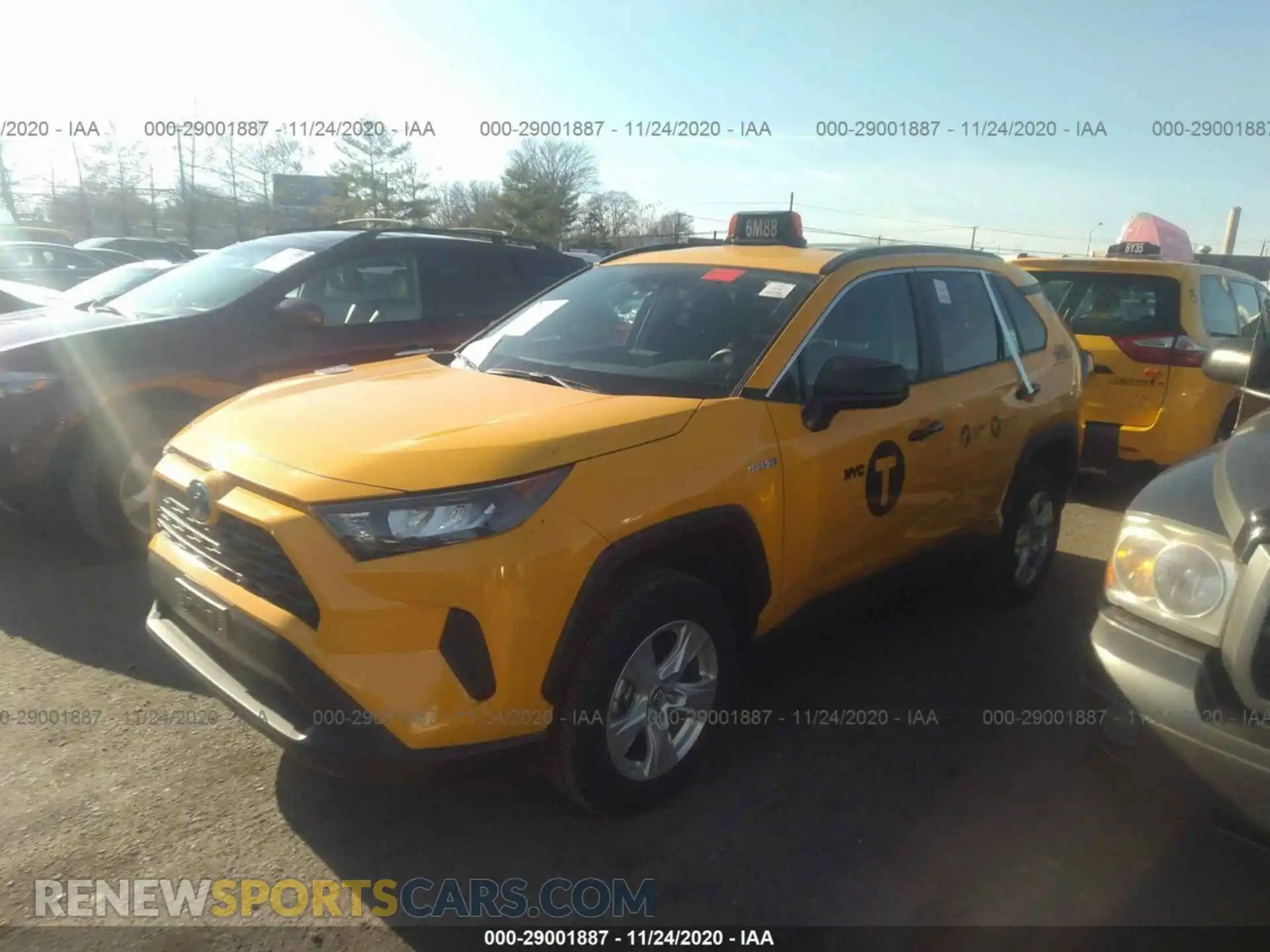 2 Photograph of a damaged car 2T3LWRFVXKW042015 TOYOTA RAV4 2019