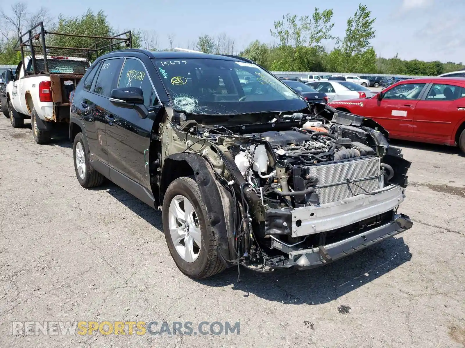 1 Photograph of a damaged car 2T3MWRFV2KW005514 TOYOTA RAV4 2019