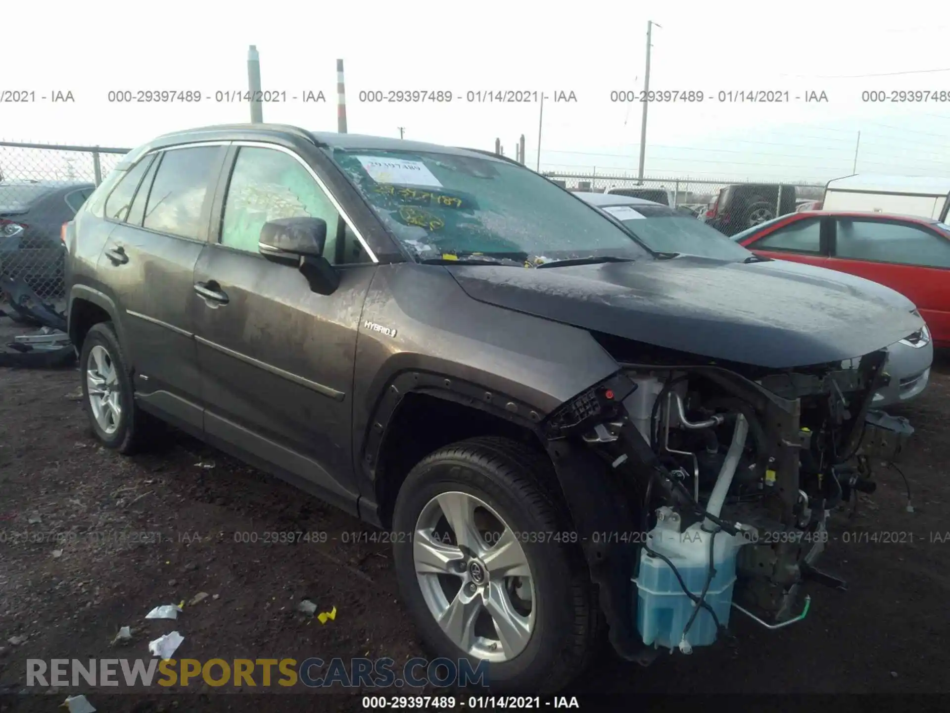 1 Photograph of a damaged car 2T3MWRFV2KW033801 TOYOTA RAV4 2019