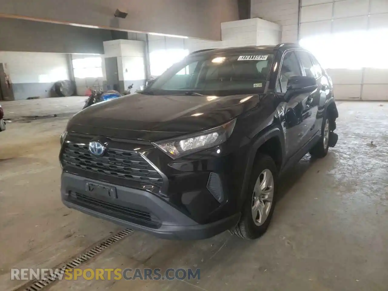2 Photograph of a damaged car 2T3MWRFV5KW007290 TOYOTA RAV4 2019