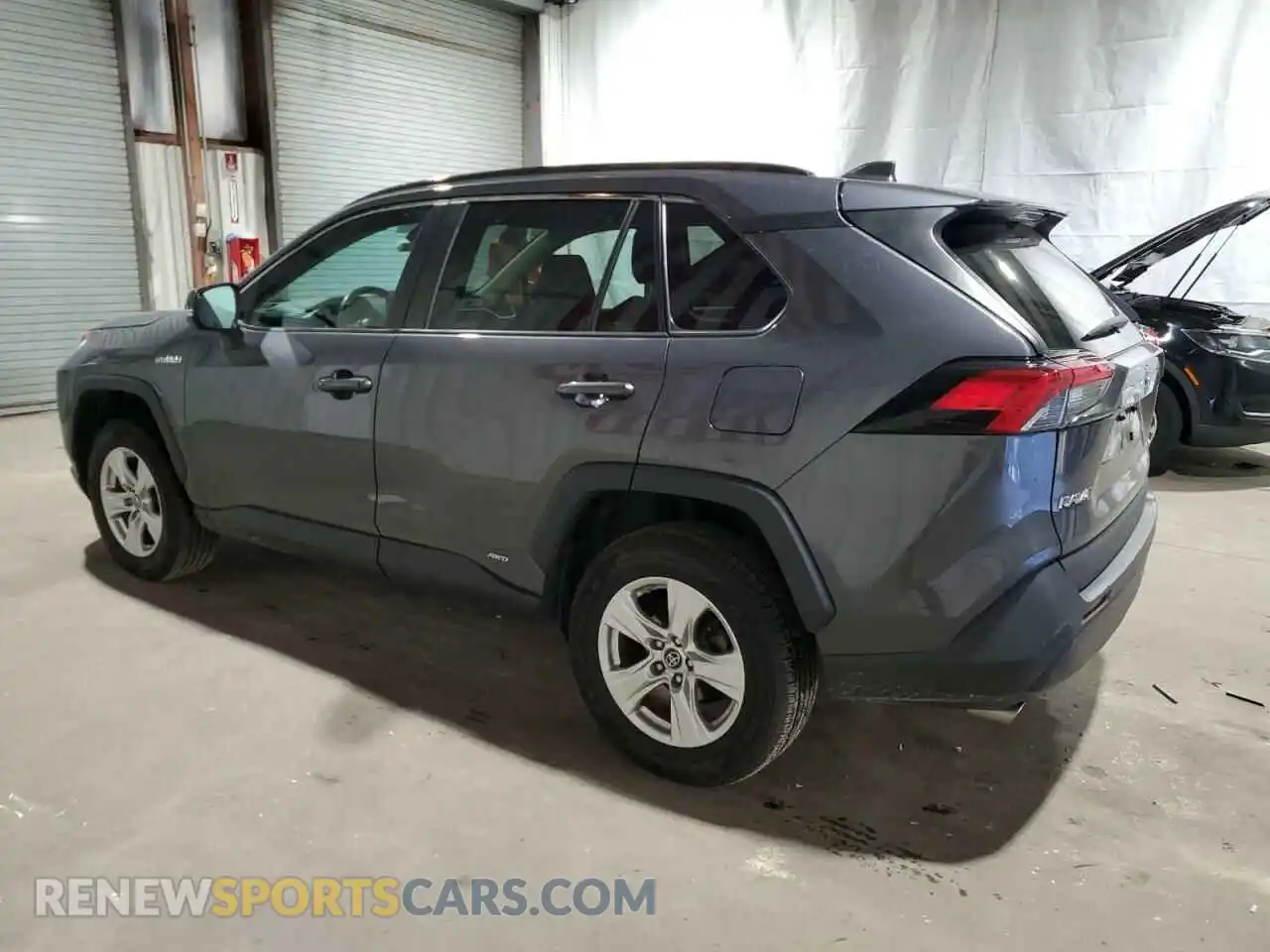 2 Photograph of a damaged car 2T3MWRFV6KW010408 TOYOTA RAV4 2019