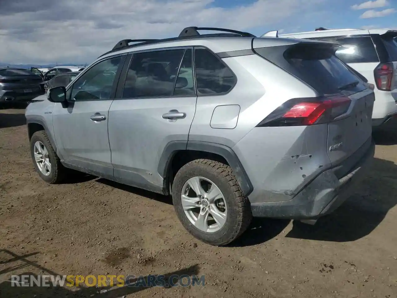 2 Photograph of a damaged car 2T3MWRFV9KW005834 TOYOTA RAV4 2019