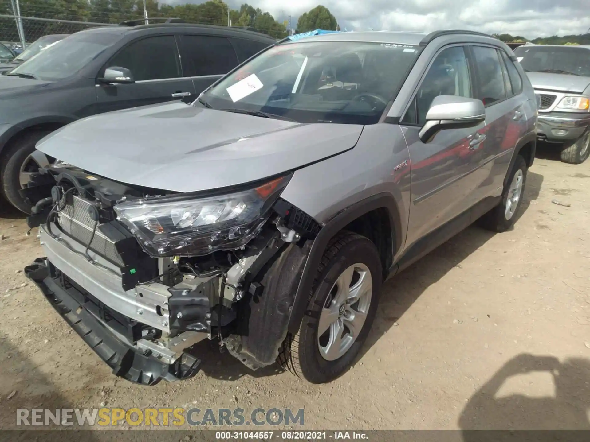 2 Photograph of a damaged car 2T3MWRFV9KW026327 TOYOTA RAV4 2019