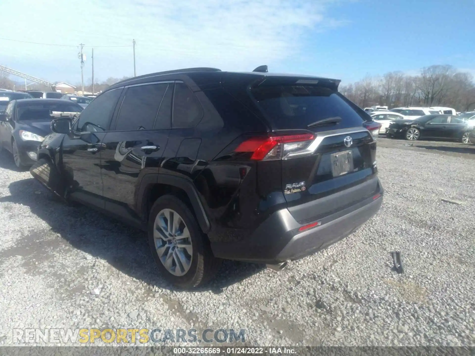 3 Photograph of a damaged car 2T3N1RFV7KC050372 TOYOTA RAV4 2019