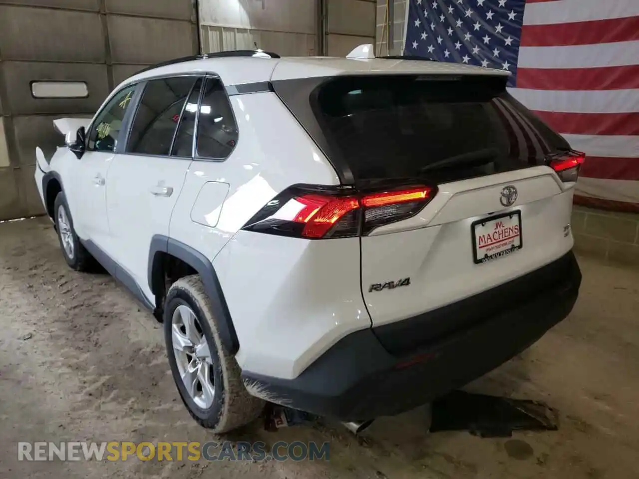 3 Photograph of a damaged car 2T3P1RFV0KC038251 TOYOTA RAV4 2019