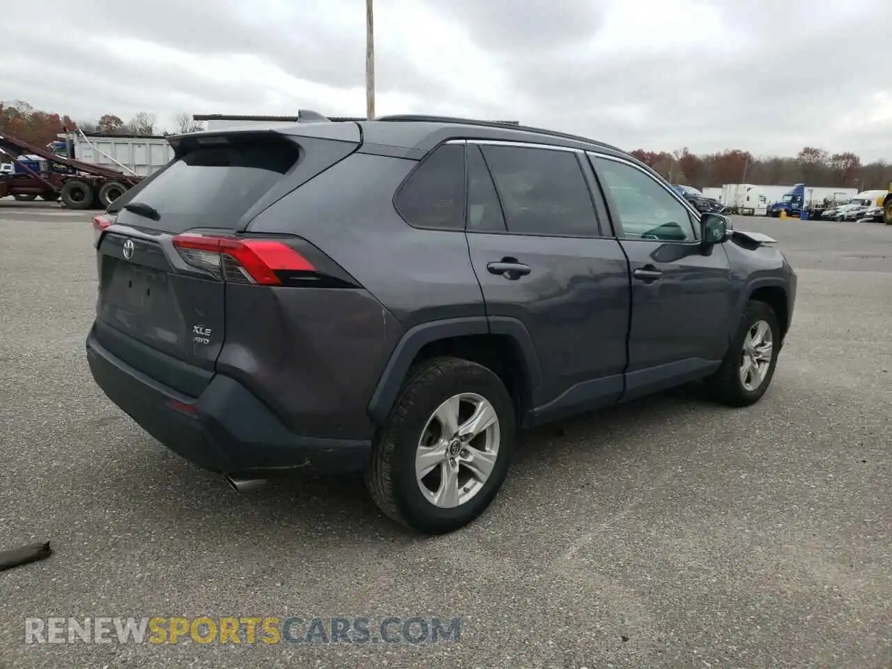 3 fotografías del automóvil dañado 2T3P1RFV0KW016703 TOYOTA RAV4 2019