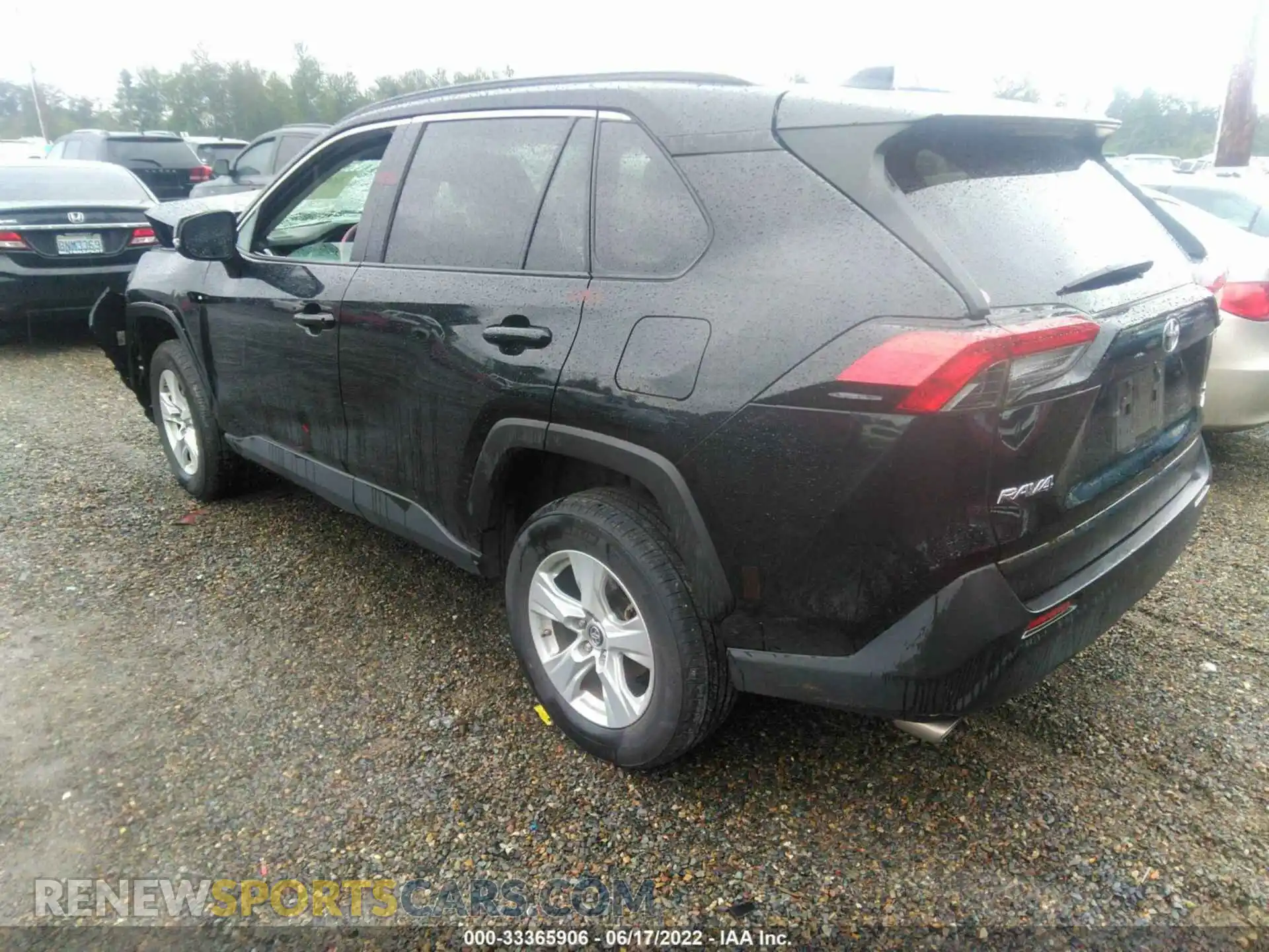 3 Фотография поврежденного автомобиля 2T3P1RFV1KC027694 TOYOTA RAV4 2019