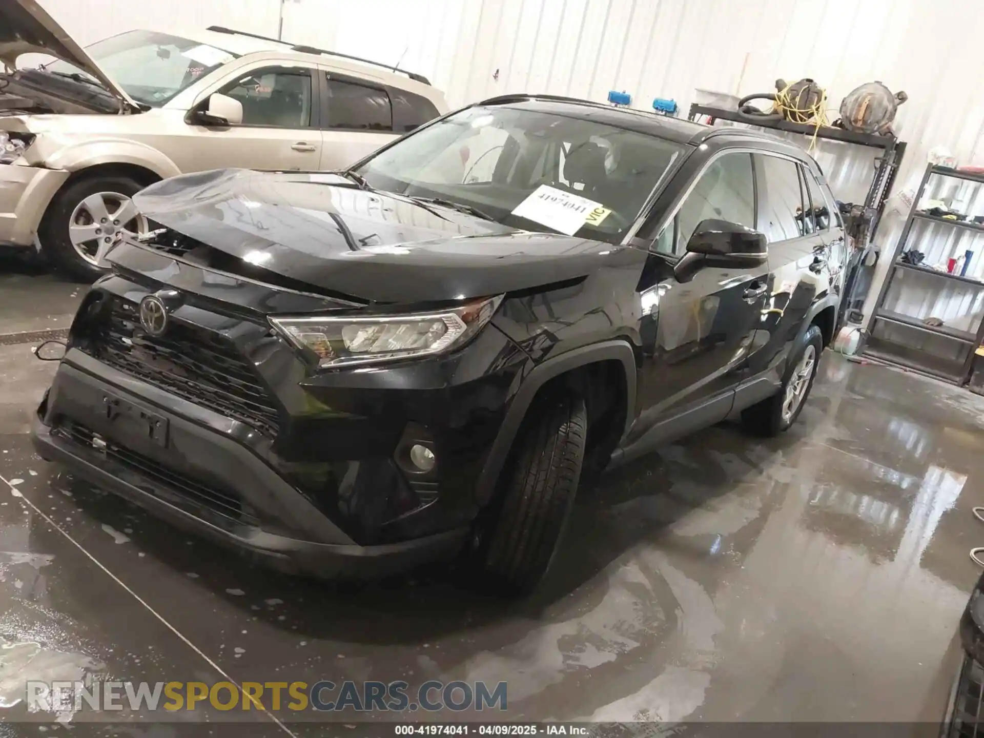 2 Photograph of a damaged car 2T3P1RFV1KW052156 TOYOTA RAV4 2019