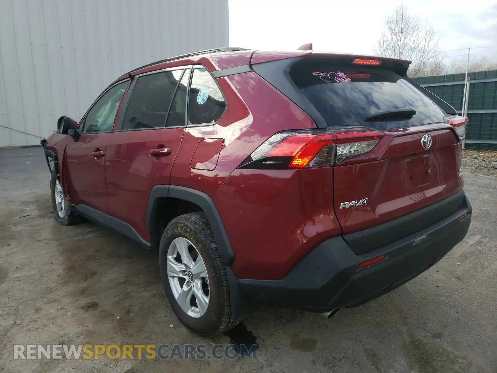 3 Photograph of a damaged car 2T3P1RFV2KC045220 TOYOTA RAV4 2019