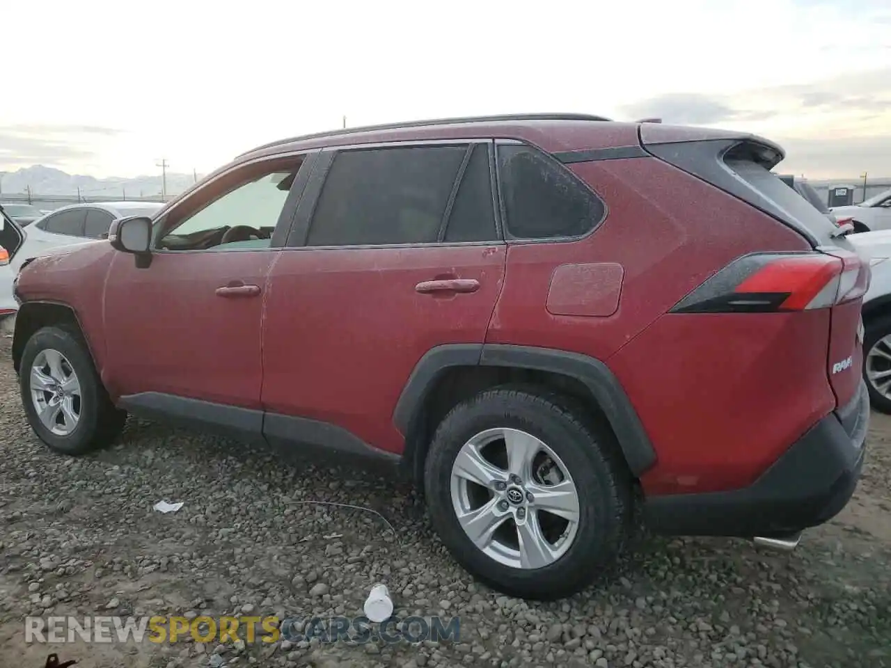 2 Photograph of a damaged car 2T3P1RFV2KW005265 TOYOTA RAV4 2019
