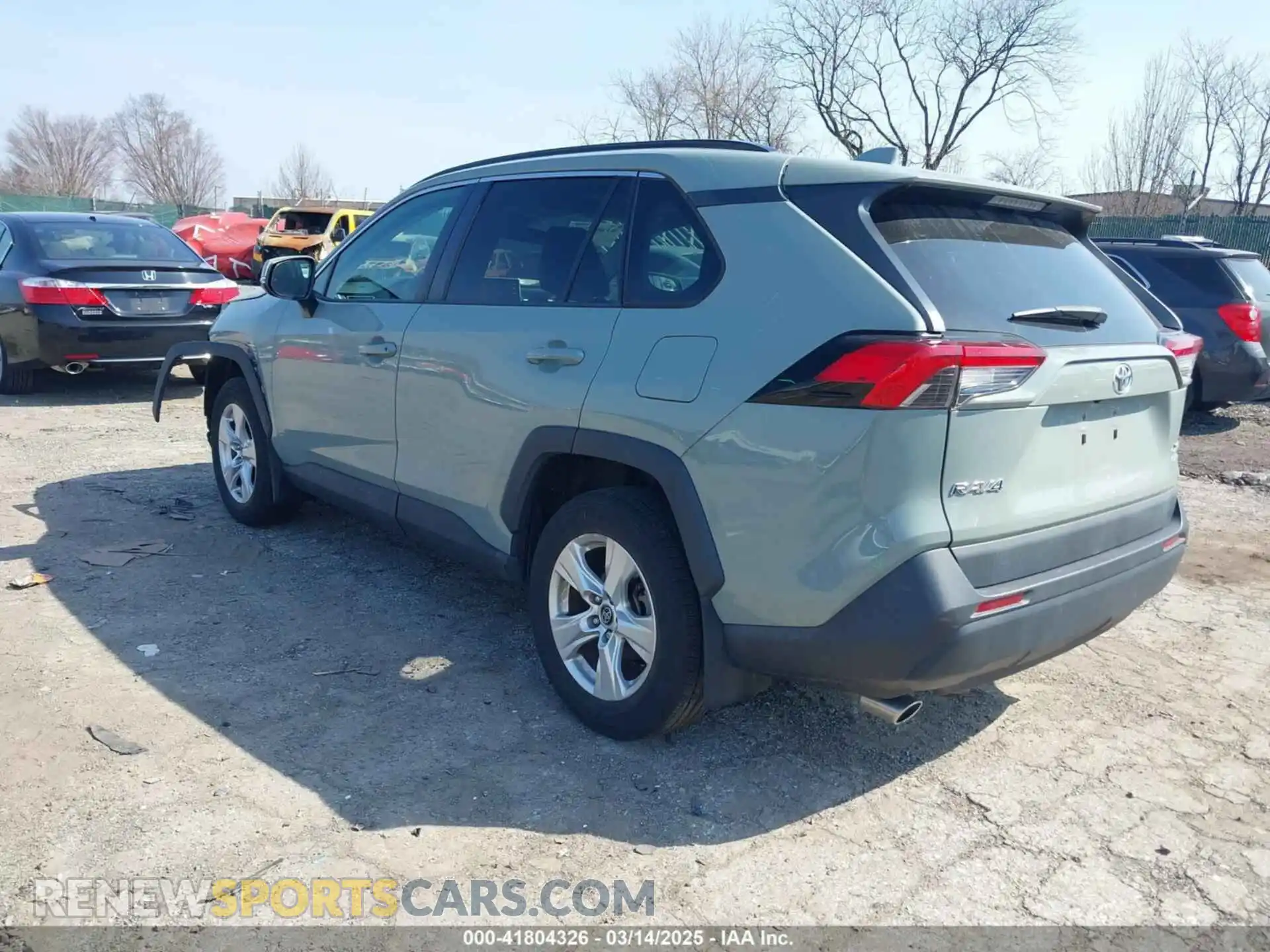 3 Photograph of a damaged car 2T3P1RFV2KW041490 TOYOTA RAV4 2019