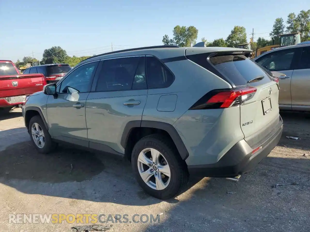 2 Photograph of a damaged car 2T3P1RFV2KW073341 TOYOTA RAV4 2019