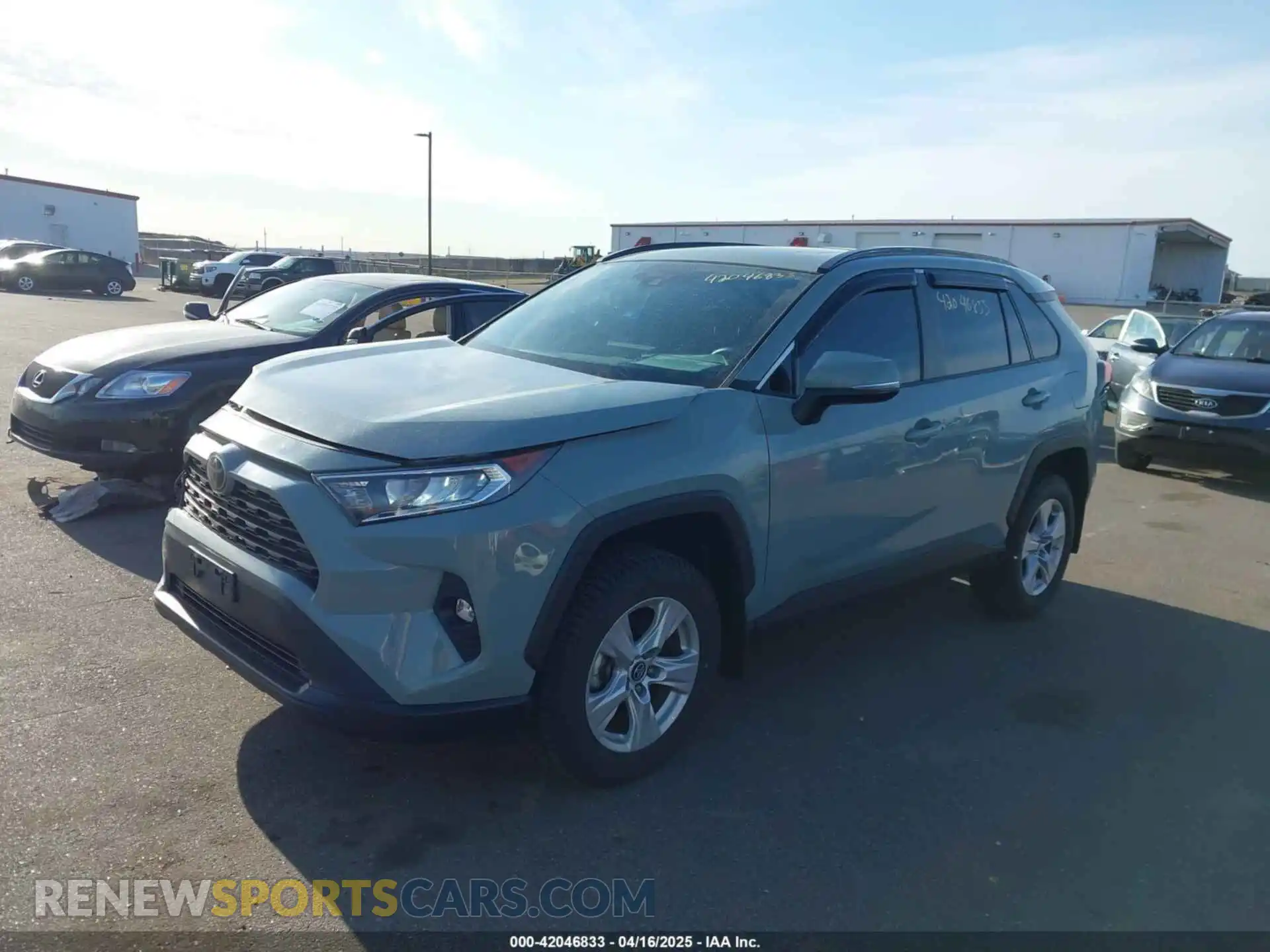 2 Photograph of a damaged car 2T3P1RFV2KW074876 TOYOTA RAV4 2019