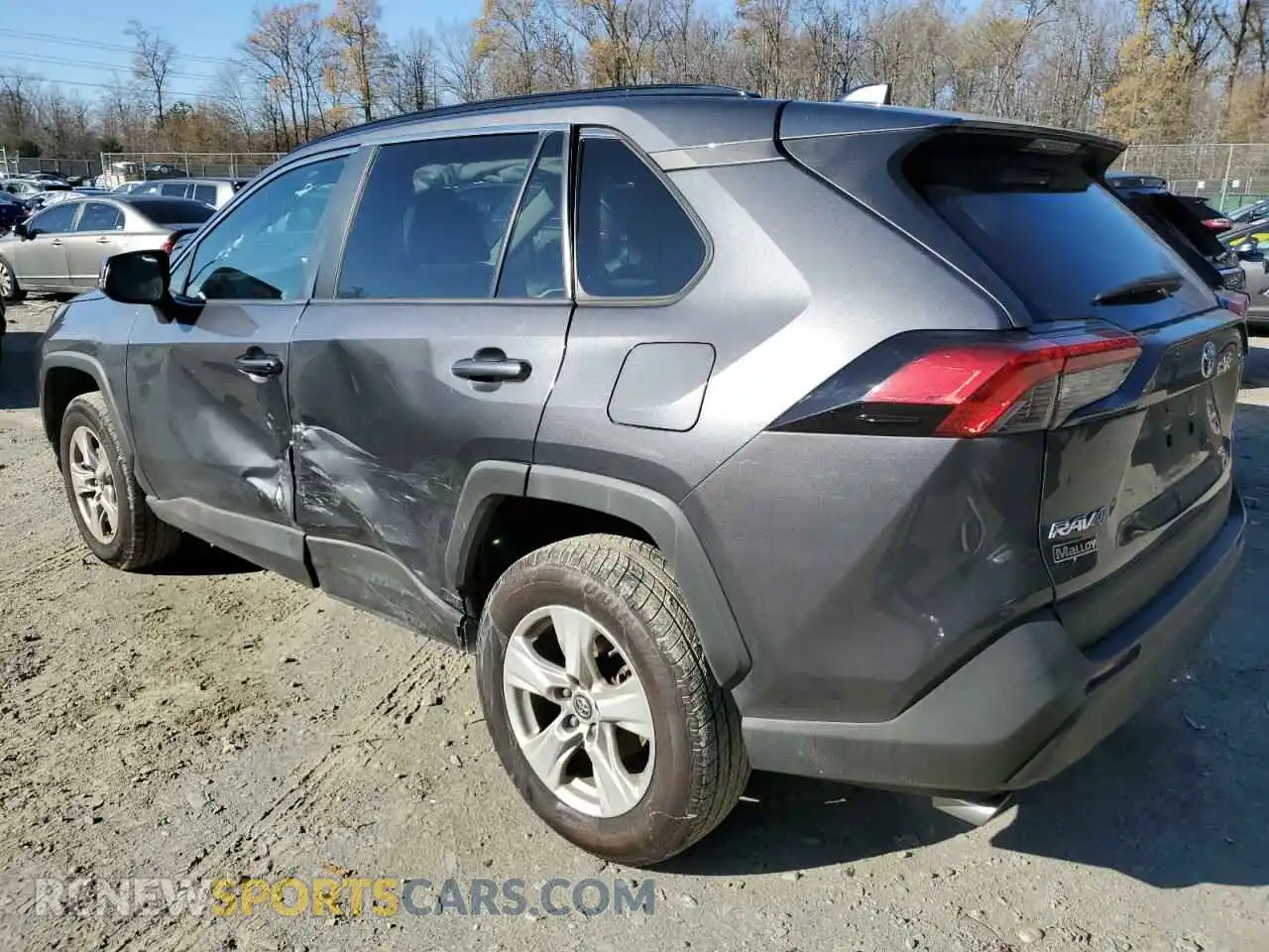 2 Photograph of a damaged car 2T3P1RFV3KW066642 TOYOTA RAV4 2019