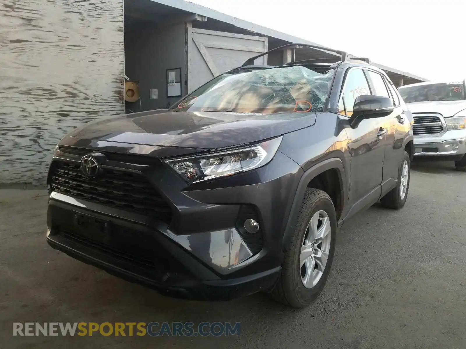 2 Photograph of a damaged car 2T3P1RFV4KC010985 TOYOTA RAV4 2019