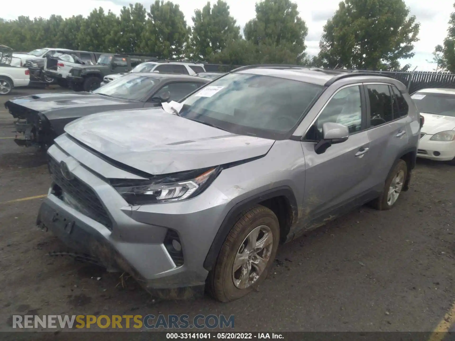 2 Photograph of a damaged car 2T3P1RFV4KC012221 TOYOTA RAV4 2019