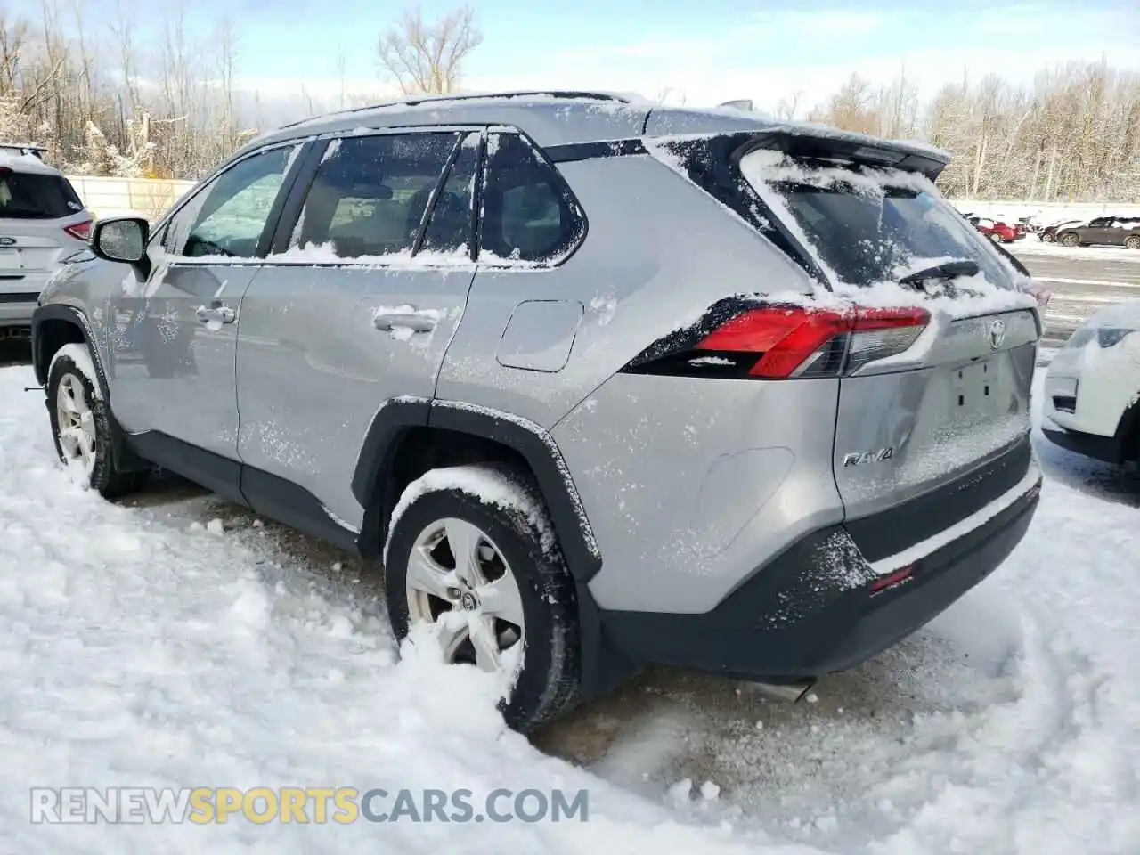 2 Photograph of a damaged car 2T3P1RFV5KC057006 TOYOTA RAV4 2019