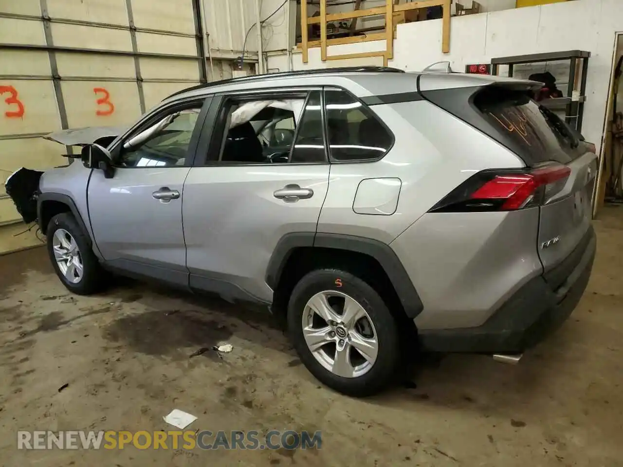 2 Photograph of a damaged car 2T3P1RFV5KW052211 TOYOTA RAV4 2019