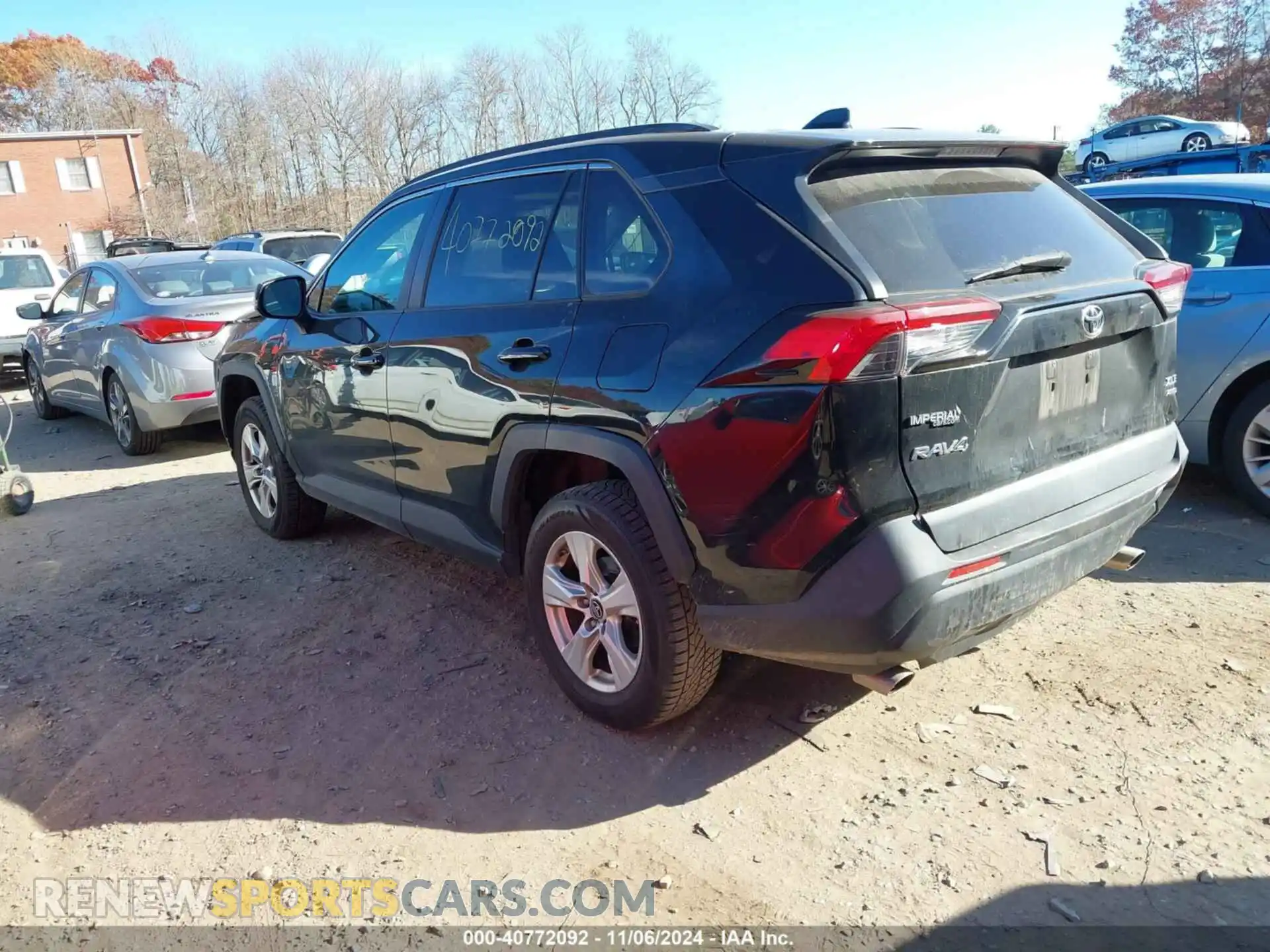 3 Photograph of a damaged car 2T3P1RFV6KC011295 TOYOTA RAV4 2019