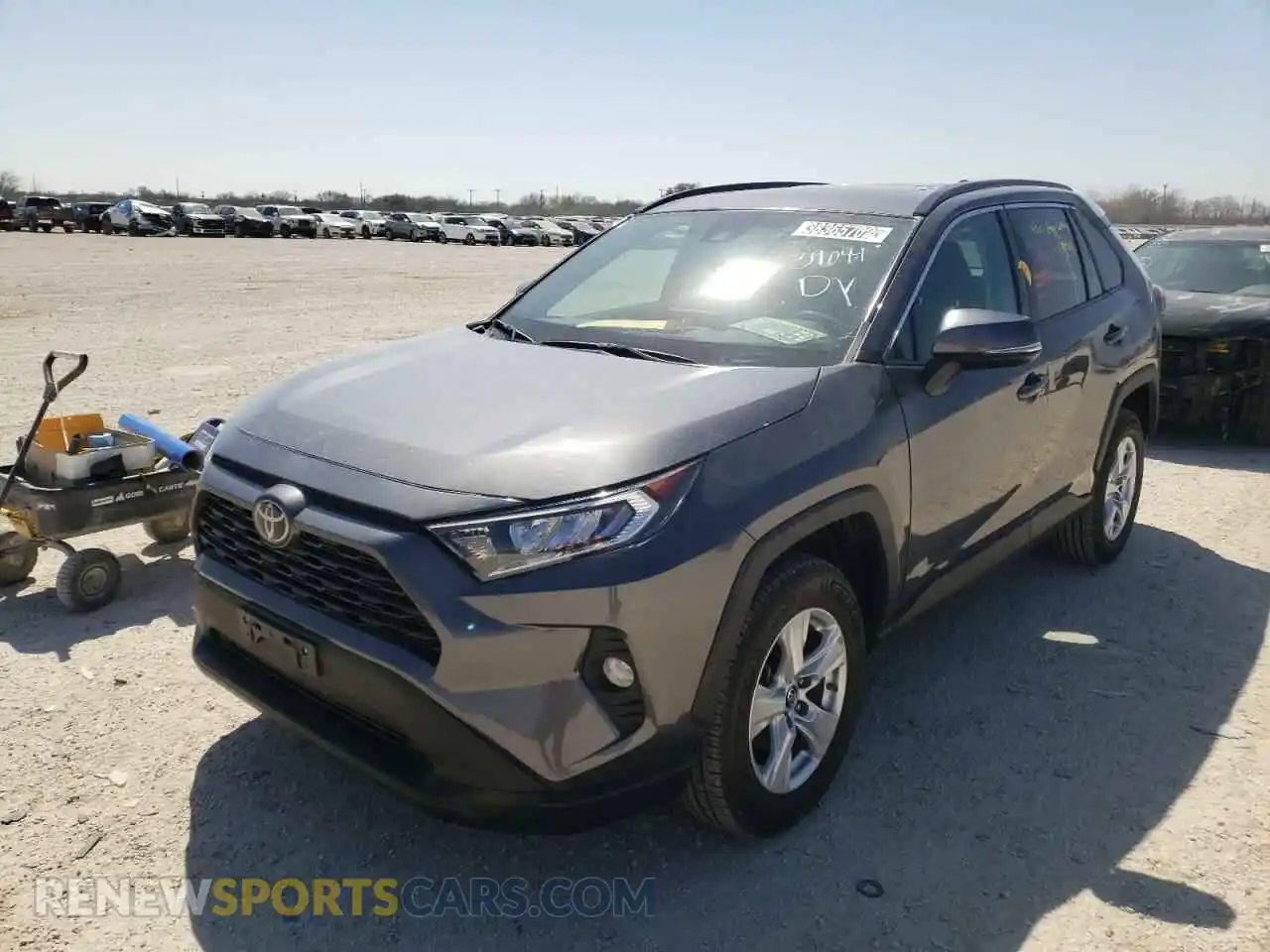 2 Photograph of a damaged car 2T3P1RFV6KW033778 TOYOTA RAV4 2019