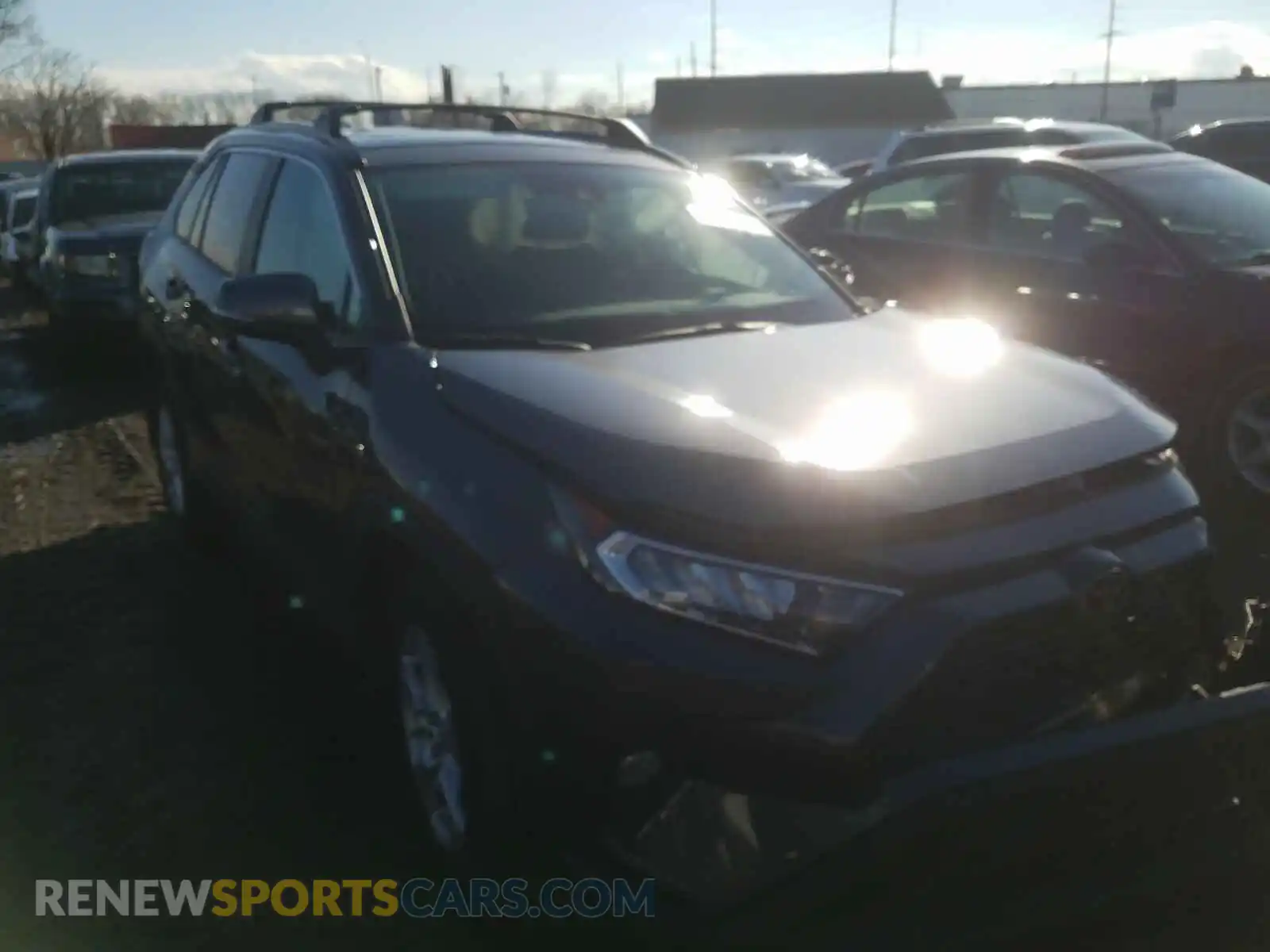 1 Photograph of a damaged car 2T3P1RFV7KC012424 TOYOTA RAV4 2019