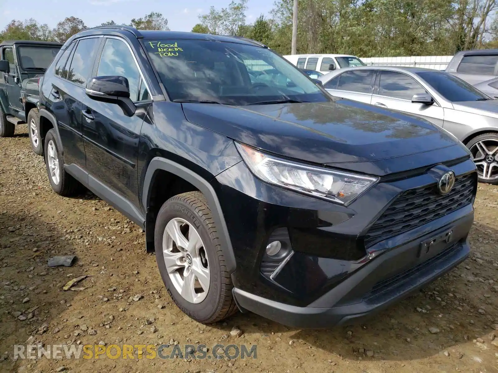1 Photograph of a damaged car 2T3P1RFV7KC049568 TOYOTA RAV4 2019