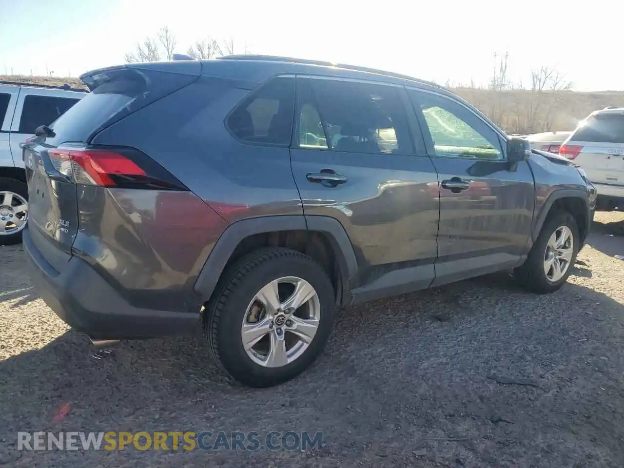 3 Photograph of a damaged car 2T3P1RFV7KW048712 TOYOTA RAV4 2019