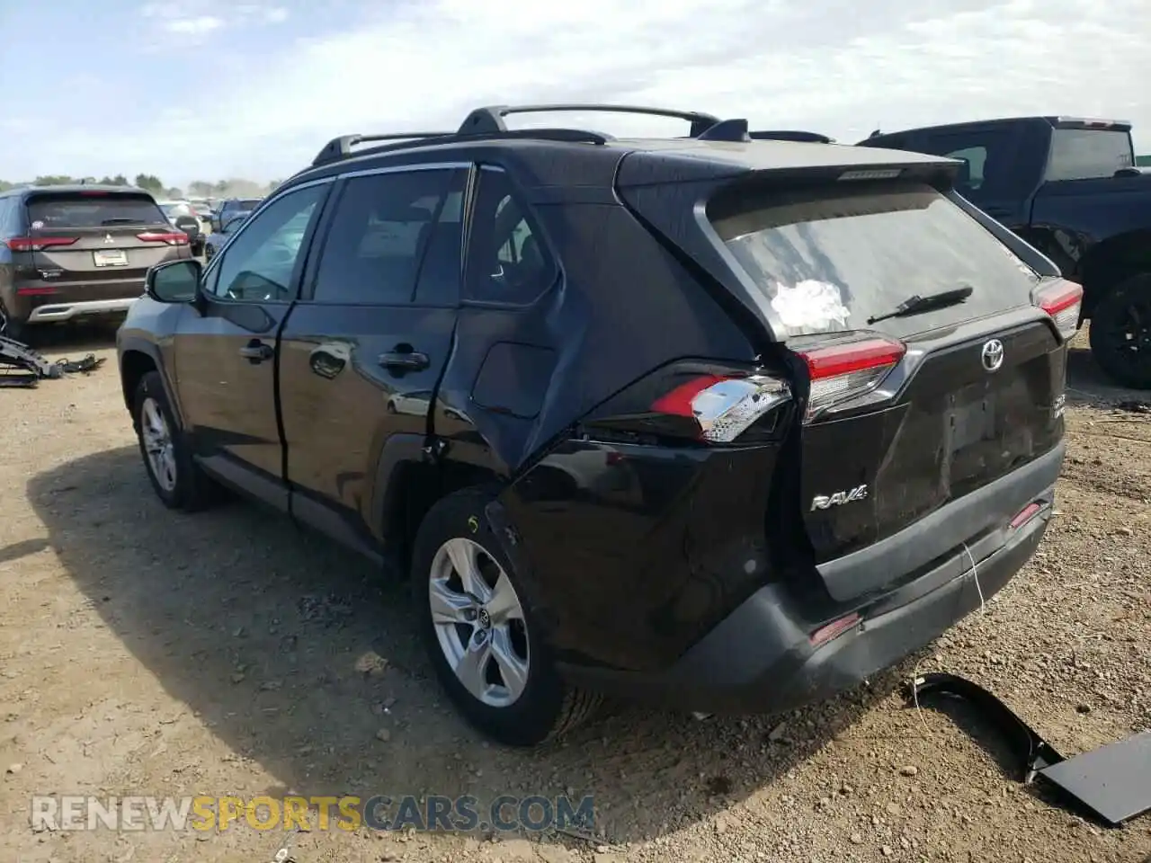 2 Photograph of a damaged car 2T3P1RFV8KC016000 TOYOTA RAV4 2019