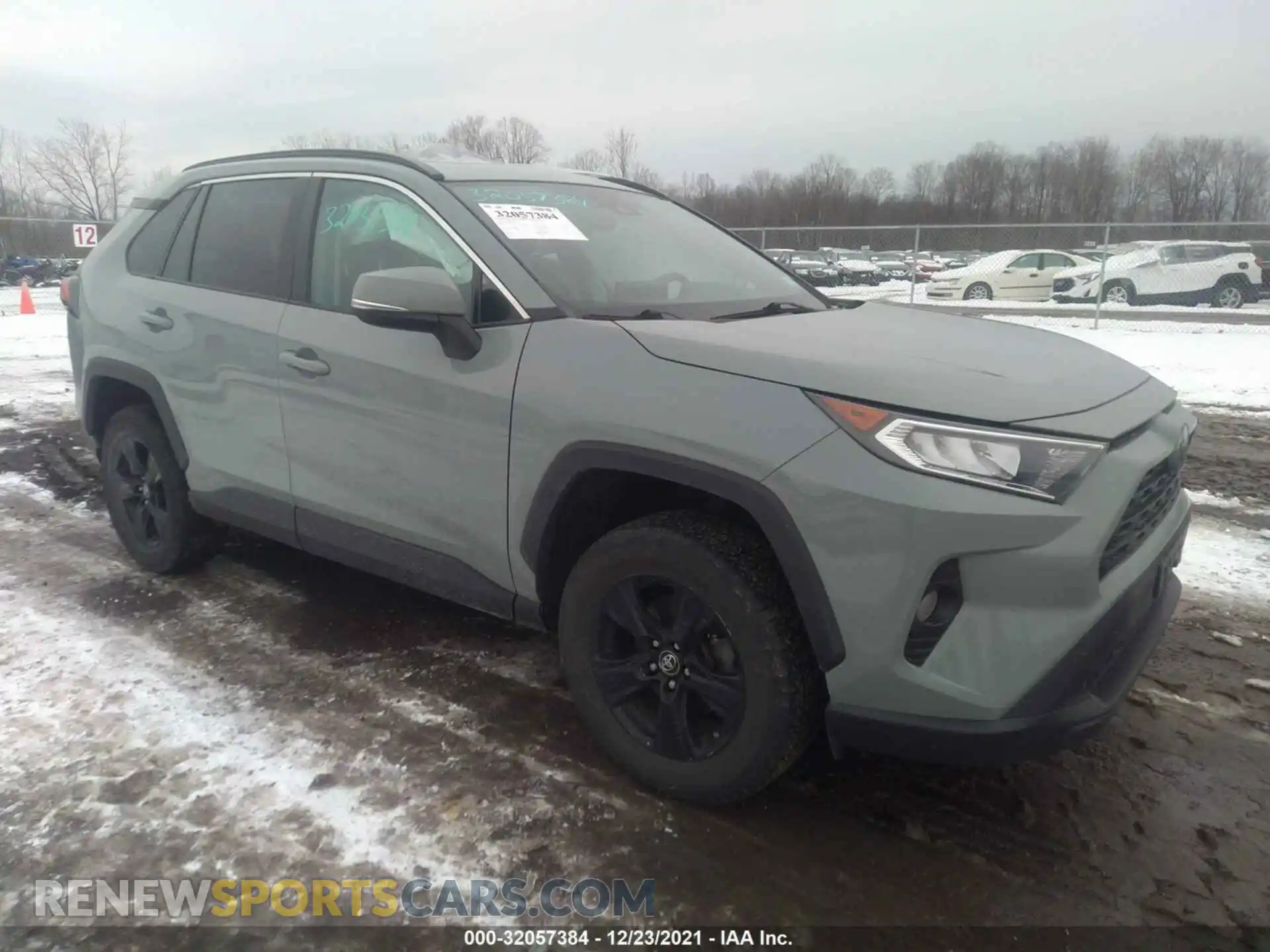 1 Photograph of a damaged car 2T3P1RFV8KC016711 TOYOTA RAV4 2019