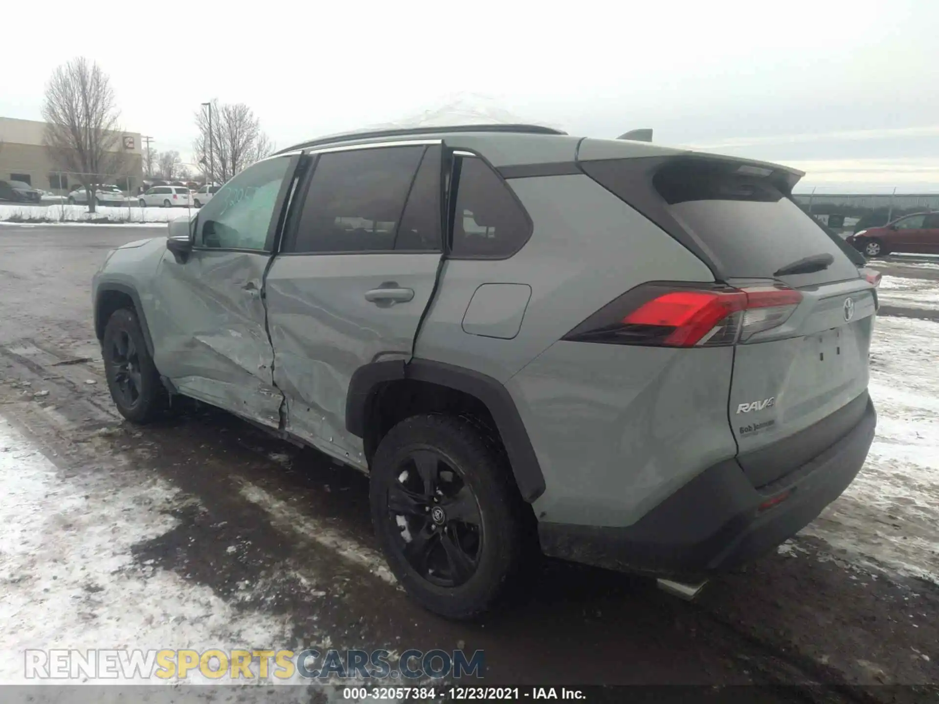 3 Photograph of a damaged car 2T3P1RFV8KC016711 TOYOTA RAV4 2019