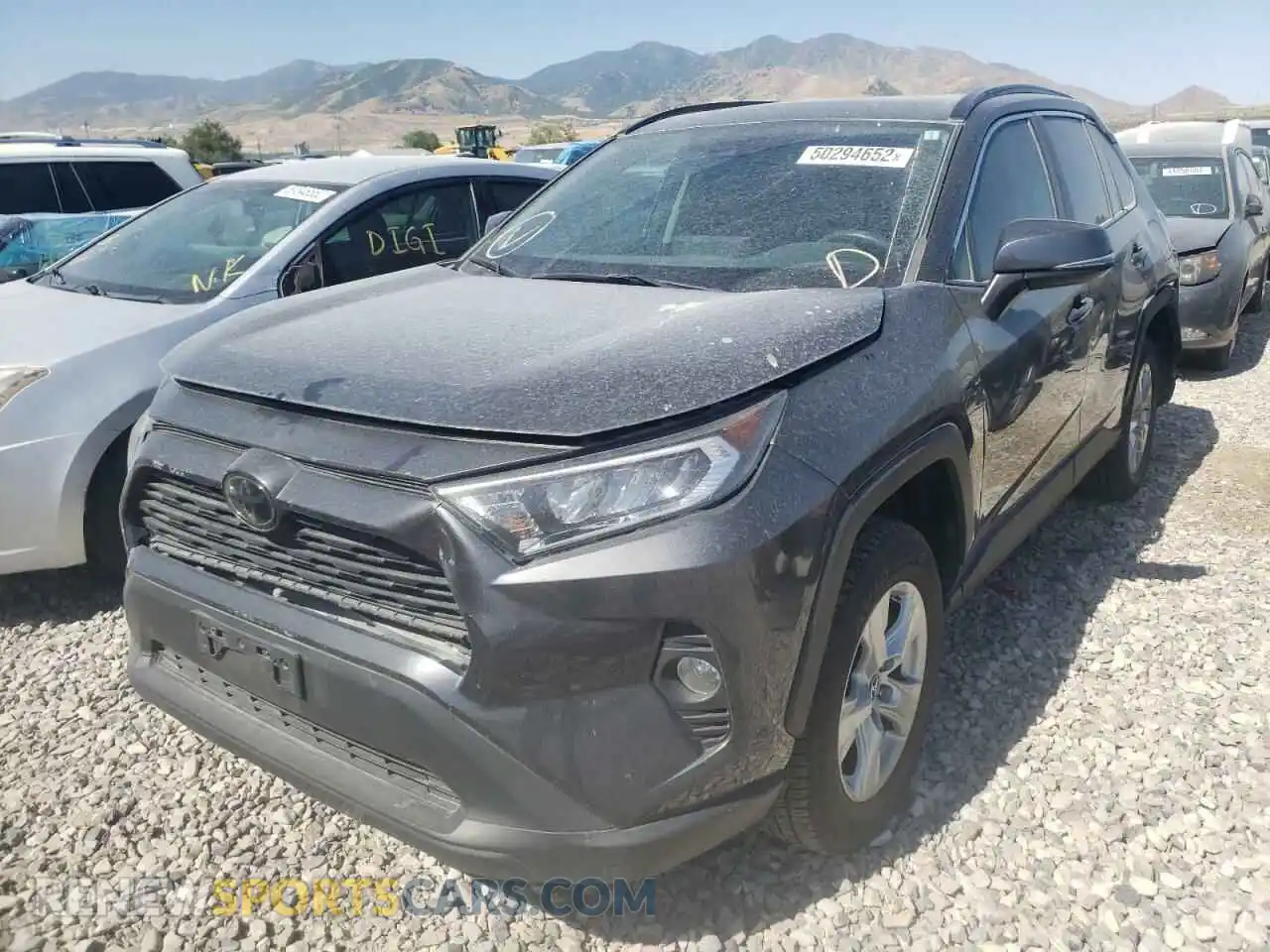 2 fotografías del automóvil dañado 2T3P1RFV8KC026493 TOYOTA RAV4 2019