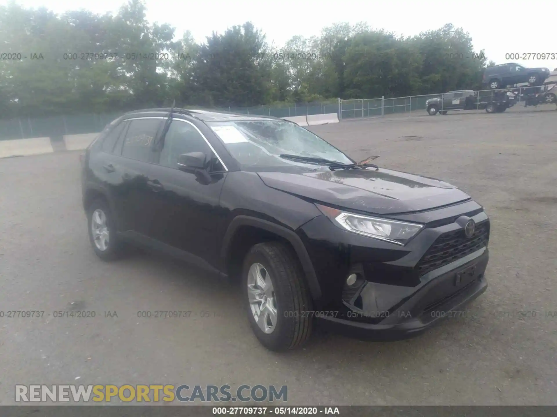 1 Photograph of a damaged car 2T3P1RFV8KC048574 TOYOTA RAV4 2019