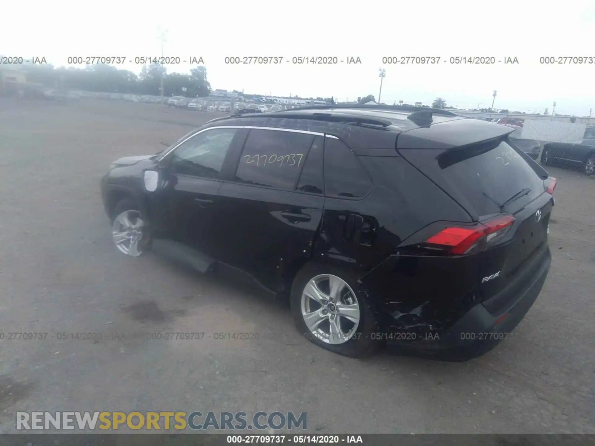 3 Photograph of a damaged car 2T3P1RFV8KC048574 TOYOTA RAV4 2019
