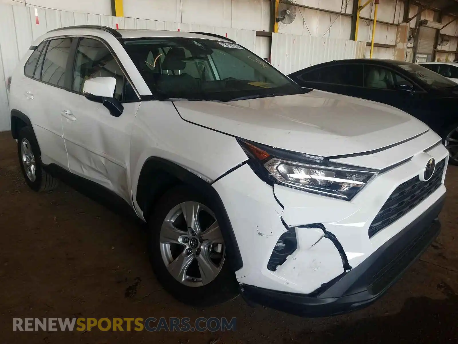 1 Photograph of a damaged car 2T3P1RFV8KW010230 TOYOTA RAV4 2019