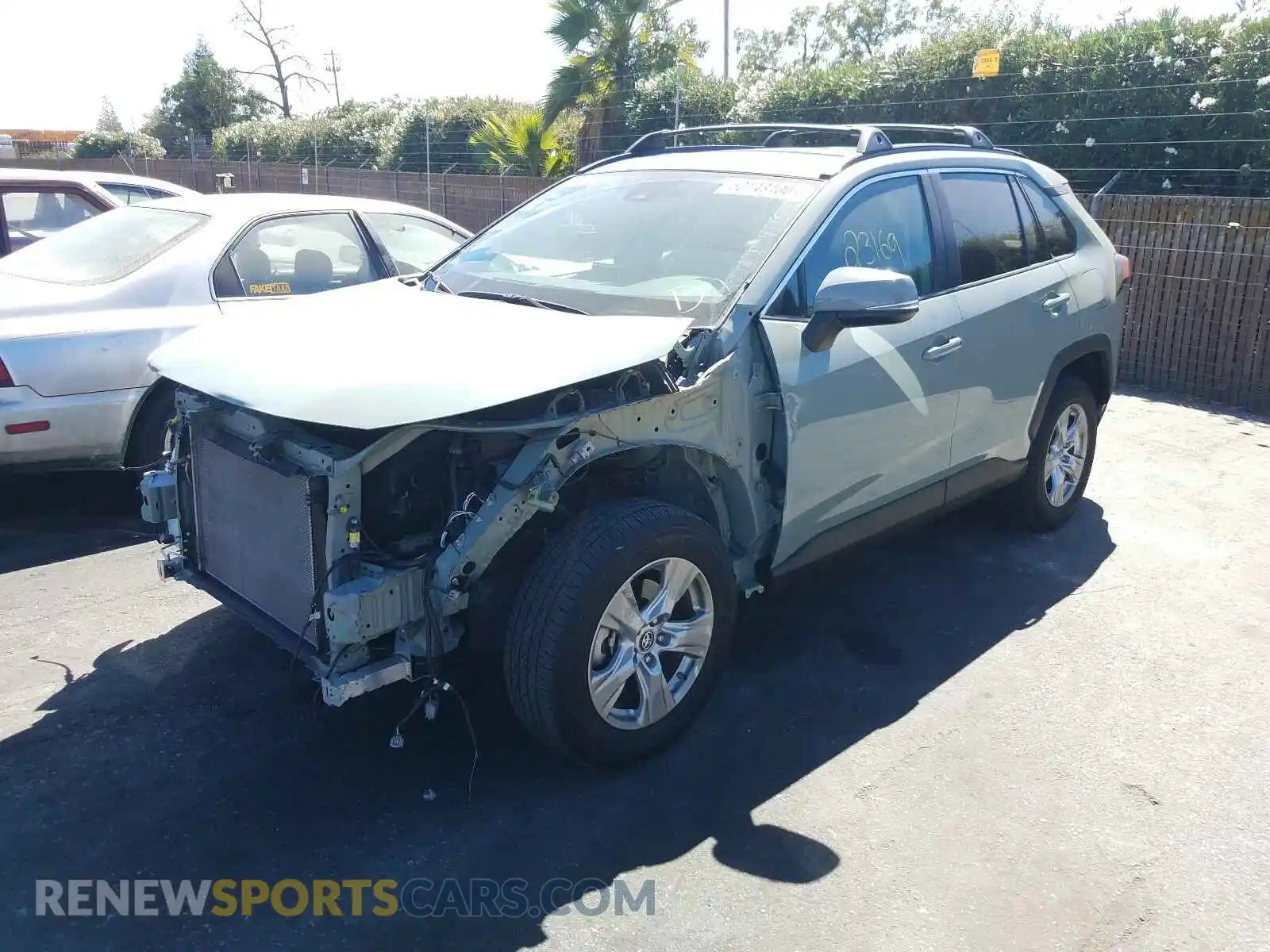 2 Photograph of a damaged car 2T3P1RFV9KC002753 TOYOTA RAV4 2019