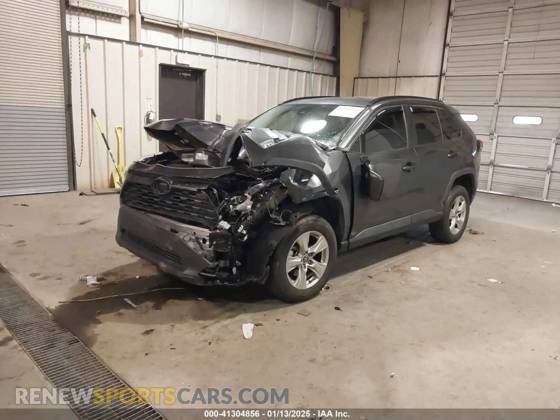 2 Photograph of a damaged car 2T3P1RFV9KC060166 TOYOTA RAV4 2019