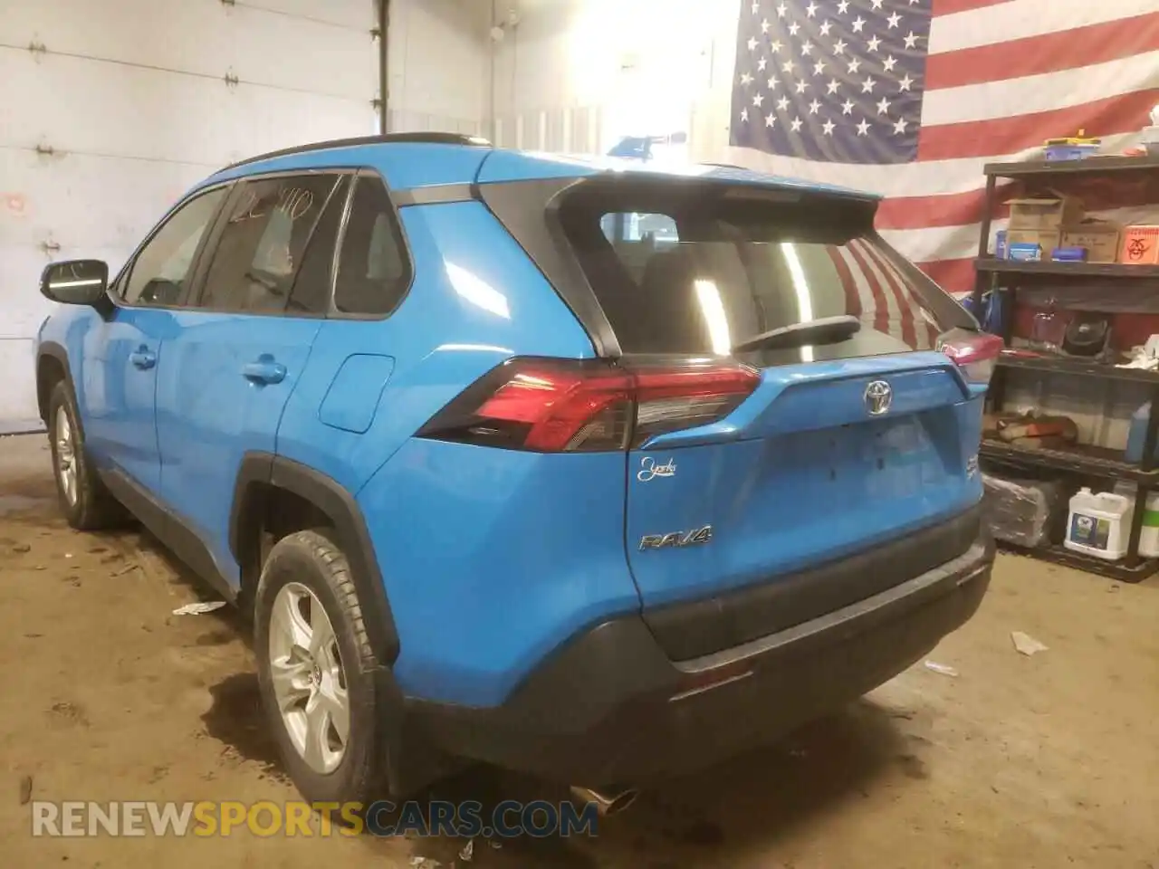 3 Photograph of a damaged car 2T3P1RFVXKW017227 TOYOTA RAV4 2019