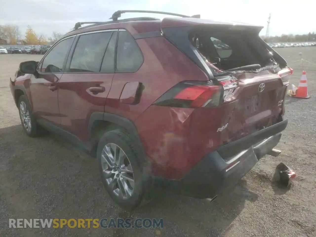 3 Photograph of a damaged car 2T3R1RFV2KW067337 TOYOTA RAV4 2019