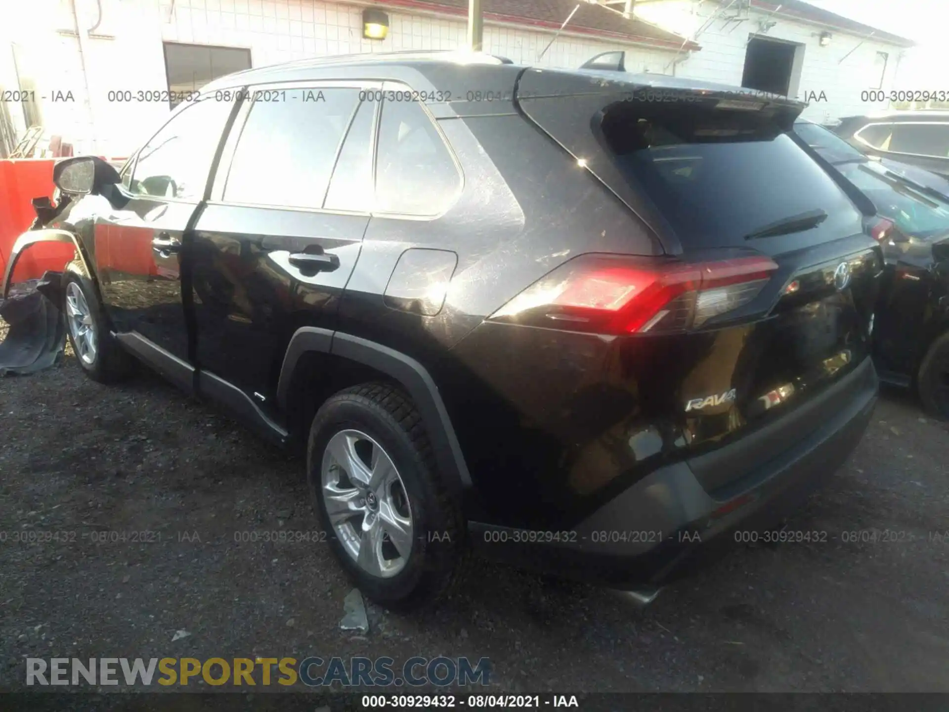 3 Фотография поврежденного автомобиля 2T3RWRFV1KW008023 TOYOTA RAV4 2019