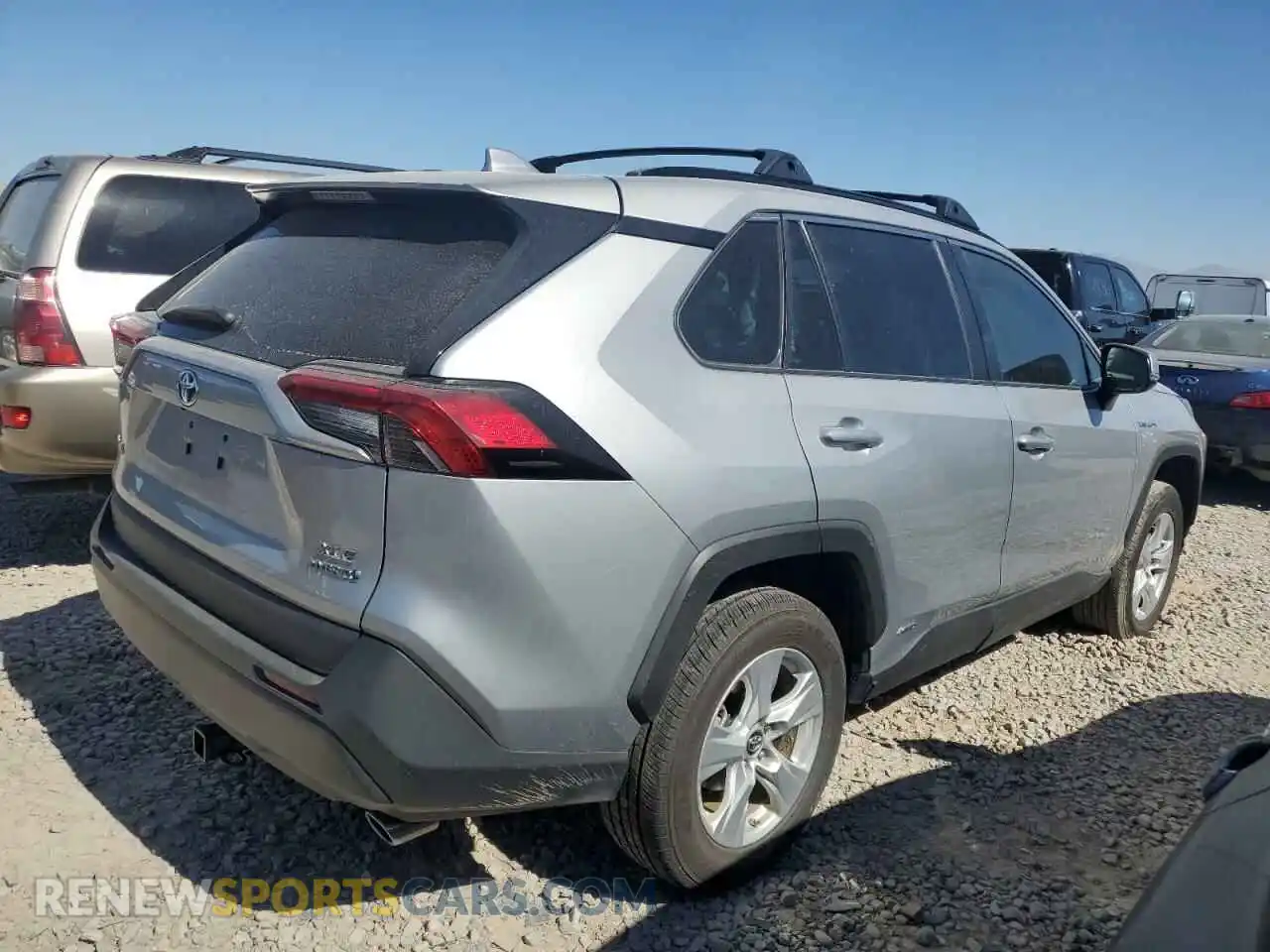 3 Photograph of a damaged car 2T3RWRFV2KW029317 TOYOTA RAV4 2019