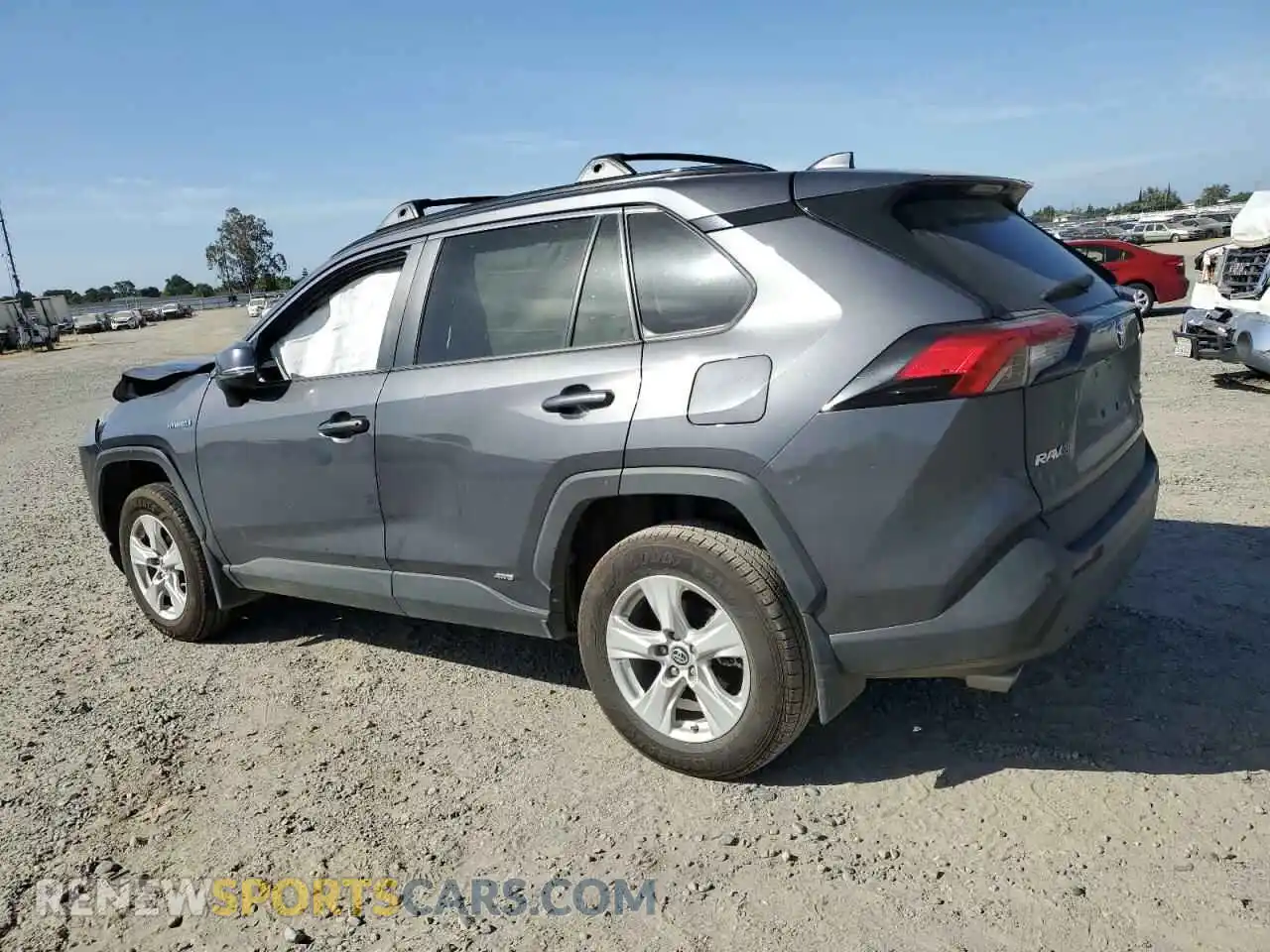 2 Photograph of a damaged car 2T3RWRFV4KW018271 TOYOTA RAV4 2019