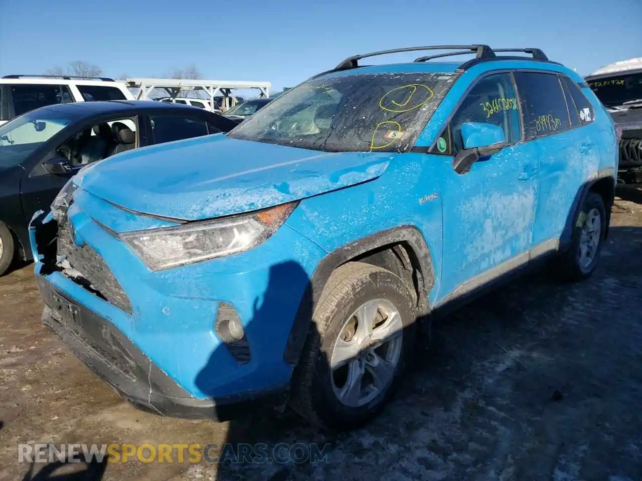 2 Photograph of a damaged car 2T3RWRFV5KW040988 TOYOTA RAV4 2019