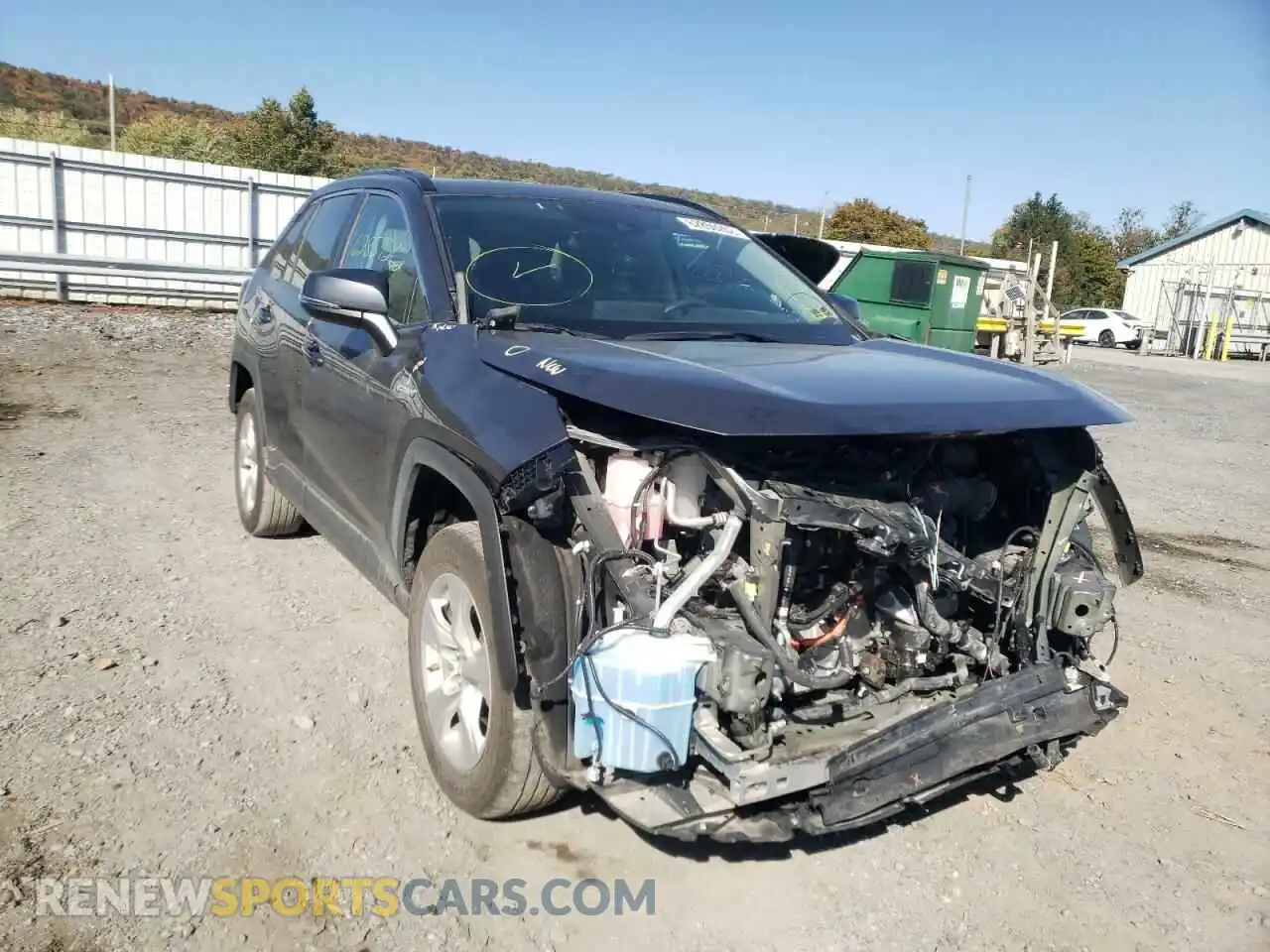 1 Photograph of a damaged car 2T3RWRFV7KW030866 TOYOTA RAV4 2019