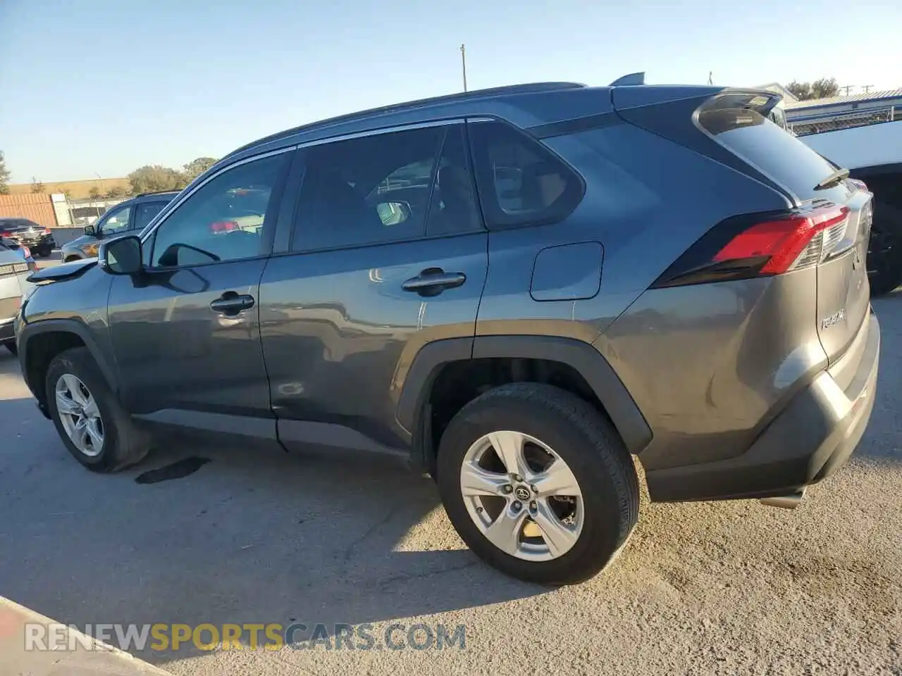 2 Photograph of a damaged car 2T3W1RFV0KC020585 TOYOTA RAV4 2019