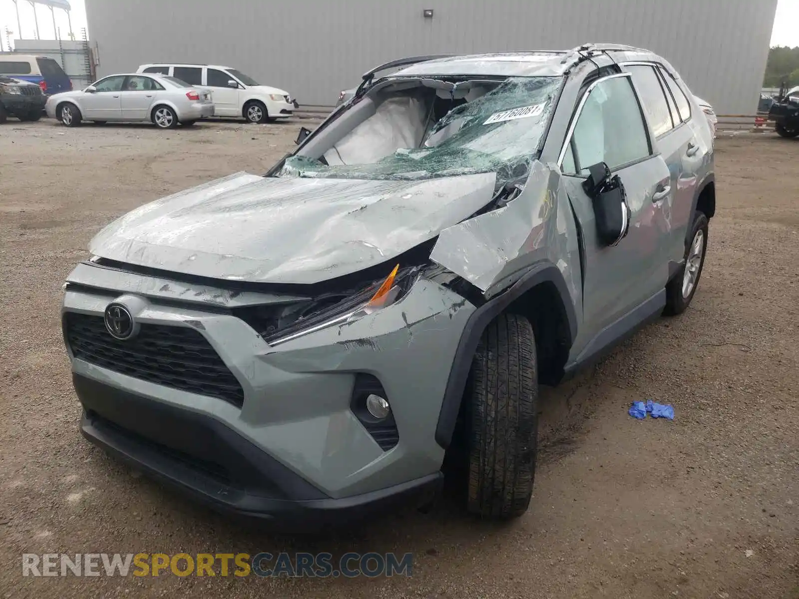 2 Photograph of a damaged car 2T3W1RFV0KW004708 TOYOTA RAV4 2019