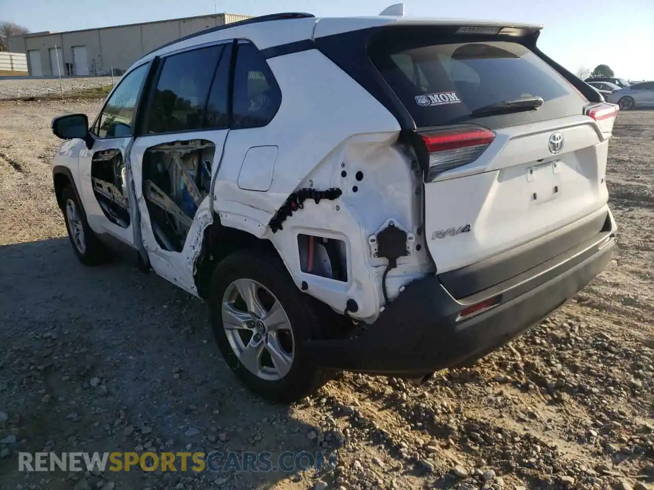 3 Фотография поврежденного автомобиля 2T3W1RFV0KW048482 TOYOTA RAV4 2019