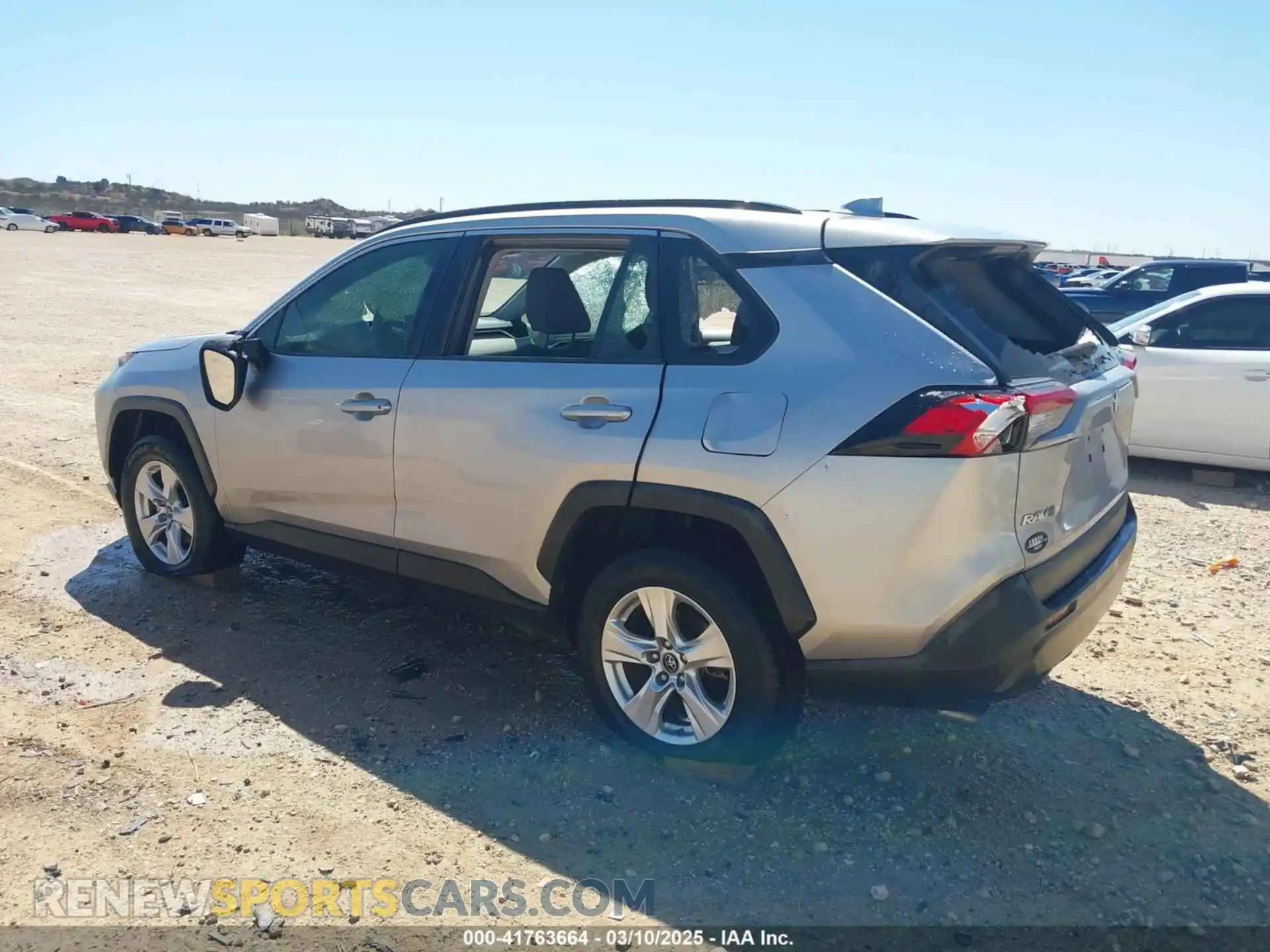 3 Photograph of a damaged car 2T3W1RFV2KC014917 TOYOTA RAV4 2019