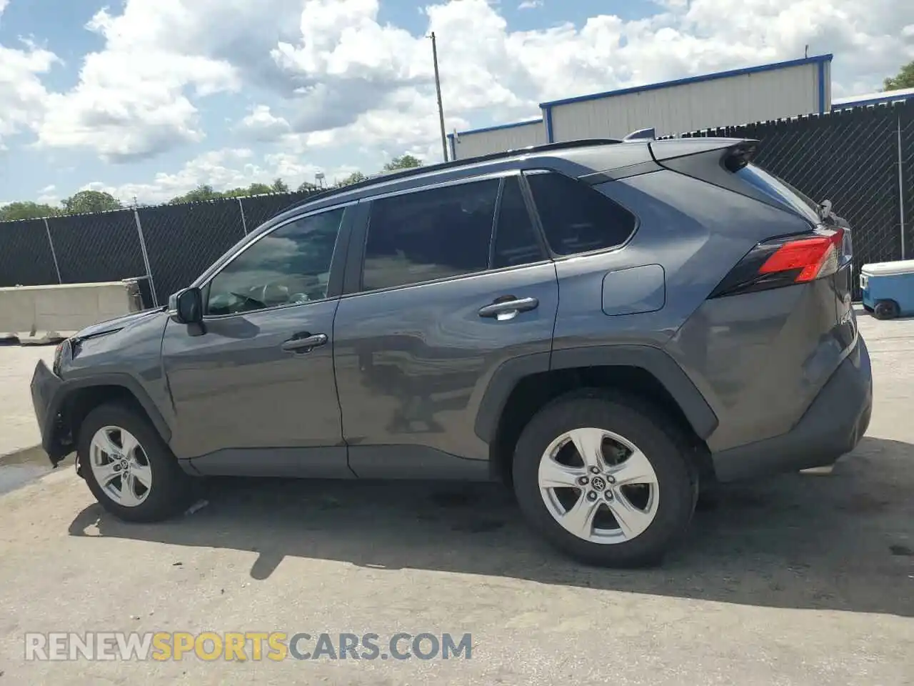 2 Photograph of a damaged car 2T3W1RFV2KC028316 TOYOTA RAV4 2019